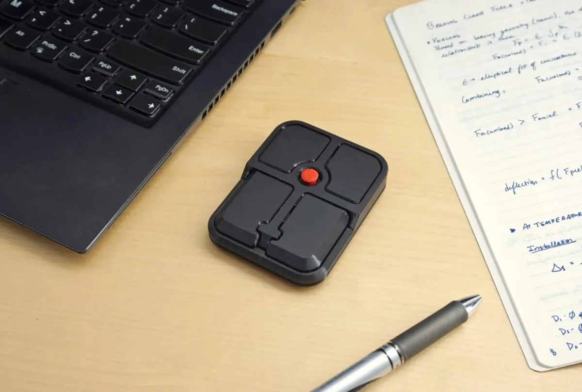 Mirip ThinkPad, Mouse Ini Hadir dengan TrackPoint dan Desain yang Ringkas