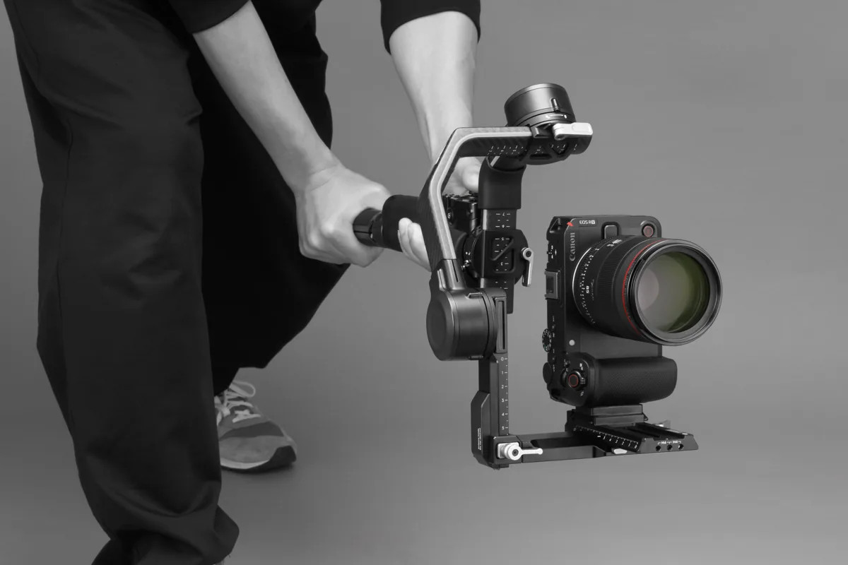 Canon EOS R6 V Siap Gebrak Pasar, Kamera Full-Frame untuk Konten Horizontal dan Vertikal