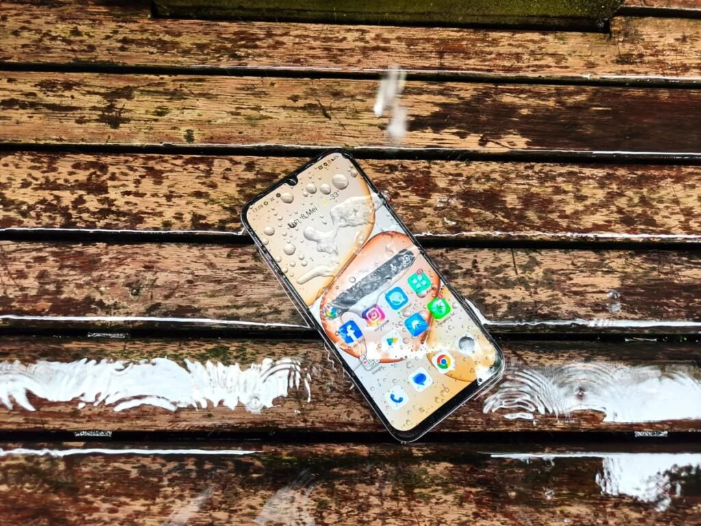 Review realme C100i: Ponsel Tangguh yang Bikin Tenang, Pokoknya ‘Aman Ajaaa’!
