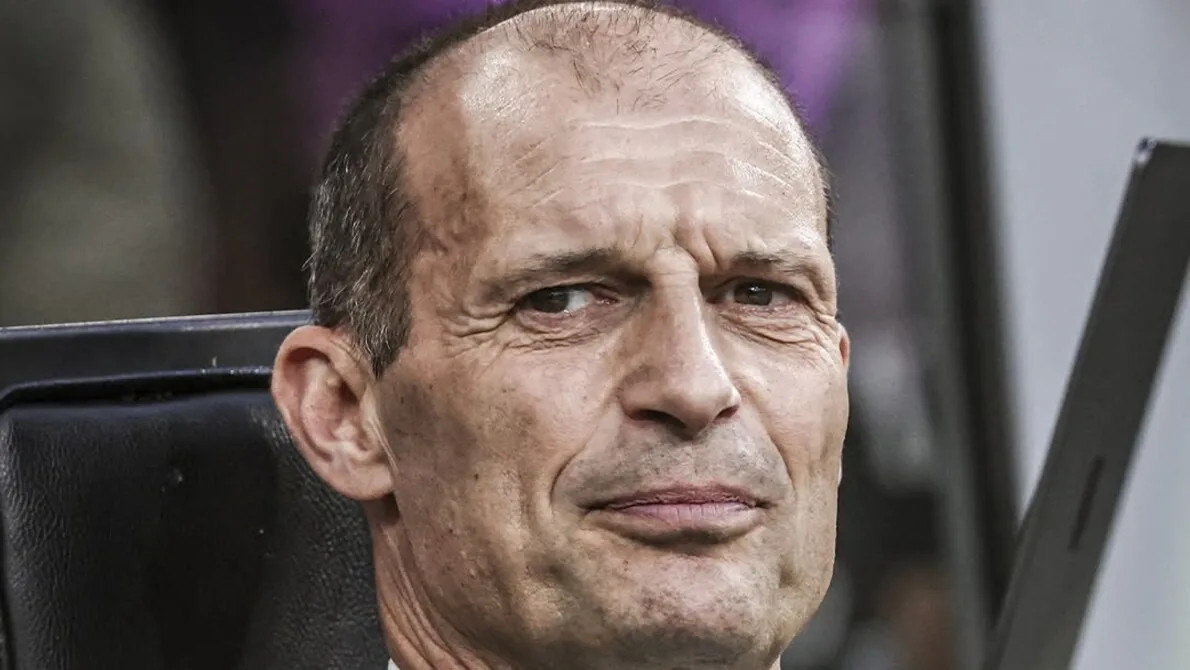 Efek Domino Pemecatan AC Milan: Massimiliano Allegri Terdepak, Vincenzo Italiano Kini Jadi Buruan Utama Napoli 1 Efek Domino Pemecatan AC Milan: Massimiliano Allegri Terdepak, Vincenzo Italiano Kini Jadi Buruan Utama Napoli