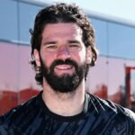 Alisson Becker Dilaporkan Sepakat Gabung Juventus, Liverpool Makin Krisis