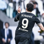 Barcelona dan Real Madrid Ikutan Rayu Dusan Vlahovic Hengkang dari Juventus