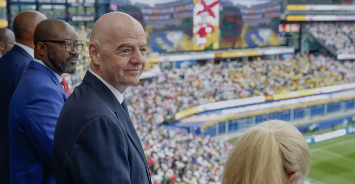 Gianni Infantino Pastikan Donald Trump Serahkan Trofi Juara Piala Dunia 2026 1 Gianni Infantino Pastikan Donald Trump Serahkan Trofi Juara Piala Dunia 2026