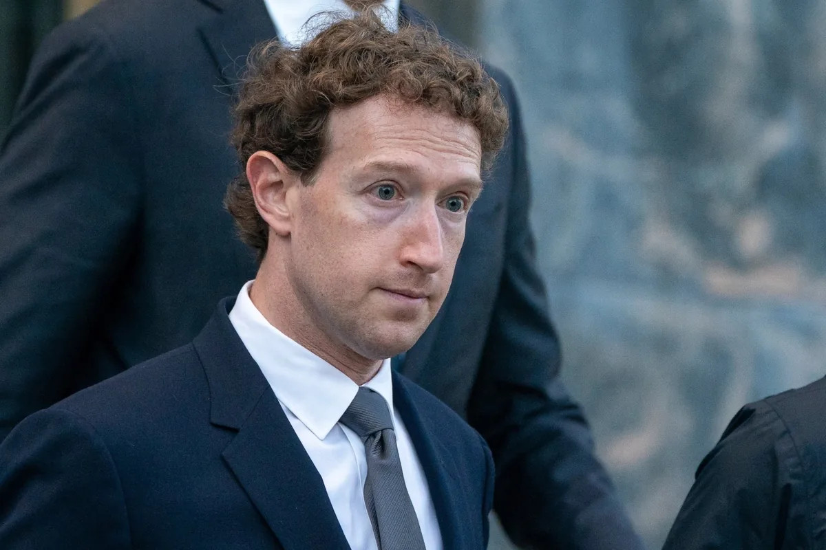 Mark Zuckerberg Belum Puas dengan ‘Bocah Ajaib AI’, Meta Superintelligence Labs Belum Memuaskan Investor 1 Mark Zuckerberg Belum Puas dengan ‘Bocah Ajaib AI’, Meta Superintelligence Labs Belum Memuaskan Investor