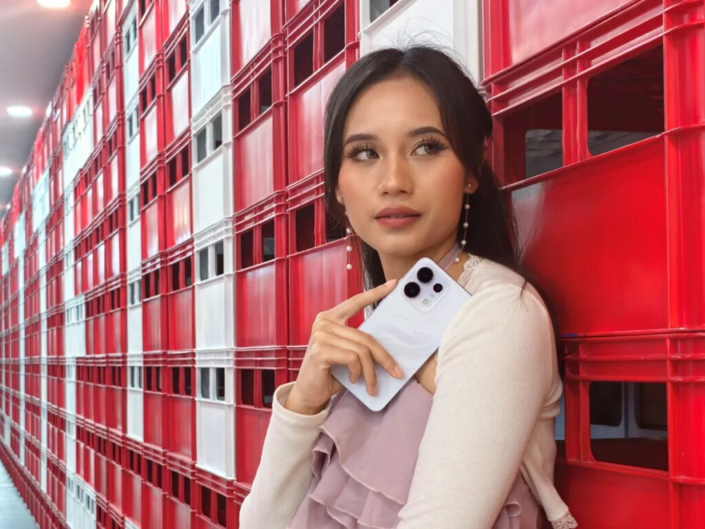 OPPO Reno16 Series Segera Rilis di Indonesia, Bawa Desain Planet 3D dan AI Kamera Generasi Baru
