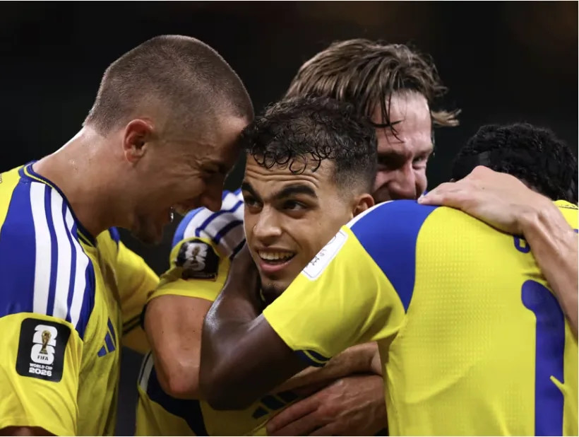 Rekam Karier Yasin Ayari, Pesepakbola Muslim yang Tolak Selebrasi demi Hormati Tanah Leluhur