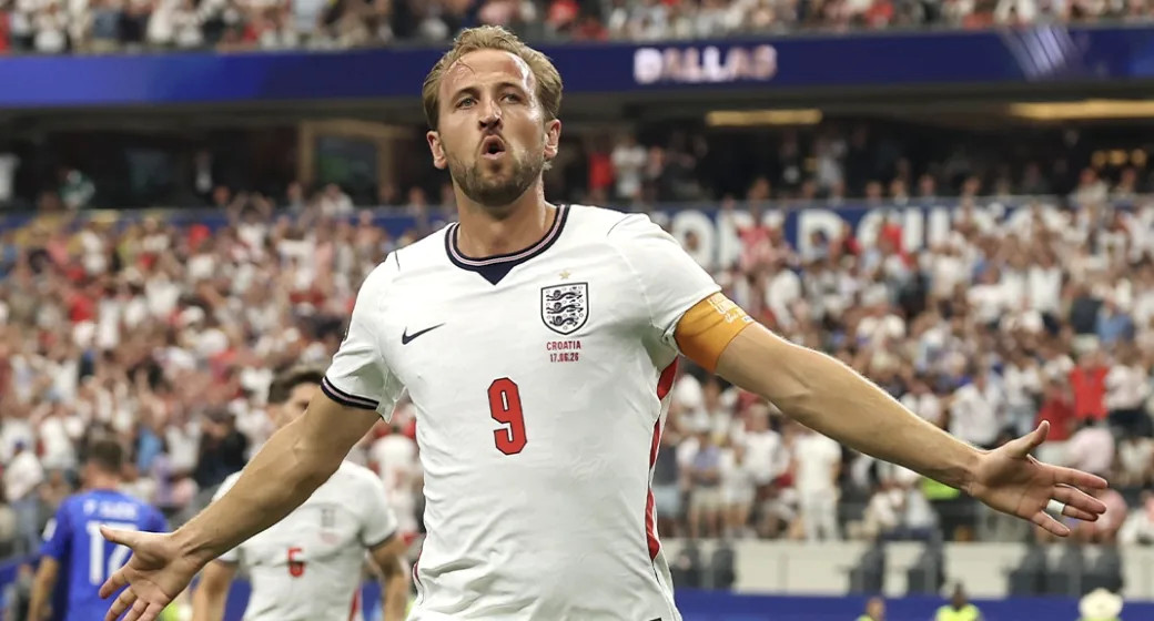Ronaldo 'Ompong', Inggris Pesta Gol 1 Ronaldo 'Ompong', Inggris Pesta Gol