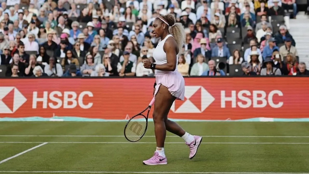 Kisah Serena Williams Kembali Guncang Rumput Wimbledon di Usia 44 Tahun