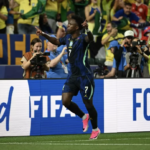 Vinicius Junior Bersinar, Selecao Menang 3-0 dan Puncaki Grup C