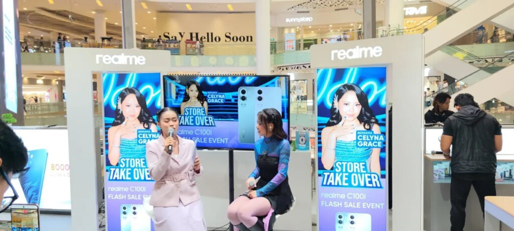 Celyna Grace Ramaikan Open Sales realme C100i di Jakarta