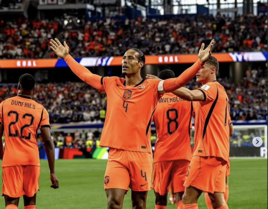 Transfer Virgil van Dijk ke AC Milan Masih Sulit, Rossoneri Tetap Pantau Situasi Bek Liverpool