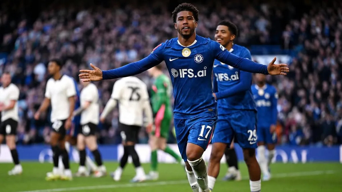 Manchester United Intip Peluang Rebut Gelandang Chelsea Senilai Rp1,2 Triliun