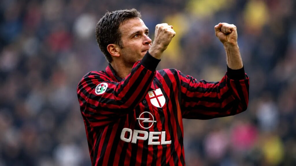 Striker AC Milan yang Jadi Pahlawan Euro 1996 hingga Konsultan Strategis Klub NFL