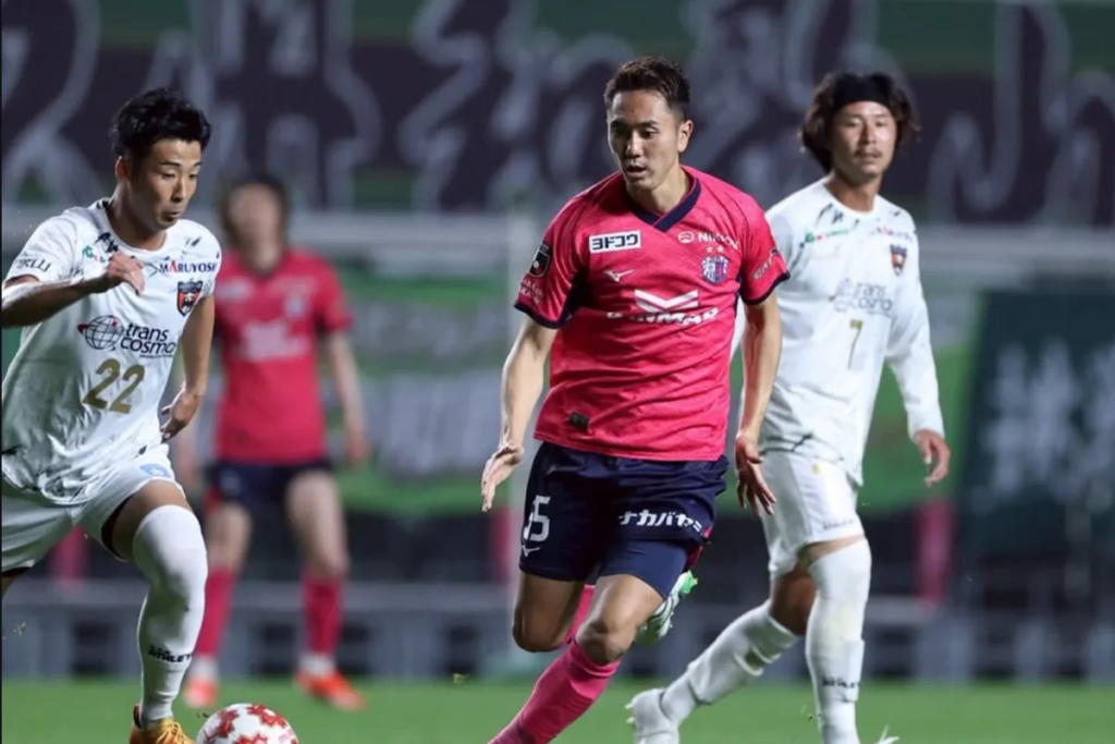 Kyohei Yoshino Resmi Milik Persija, Gelandang Jepang Ini Bisa Jadi Bek sekaligus Pengatur Serangan