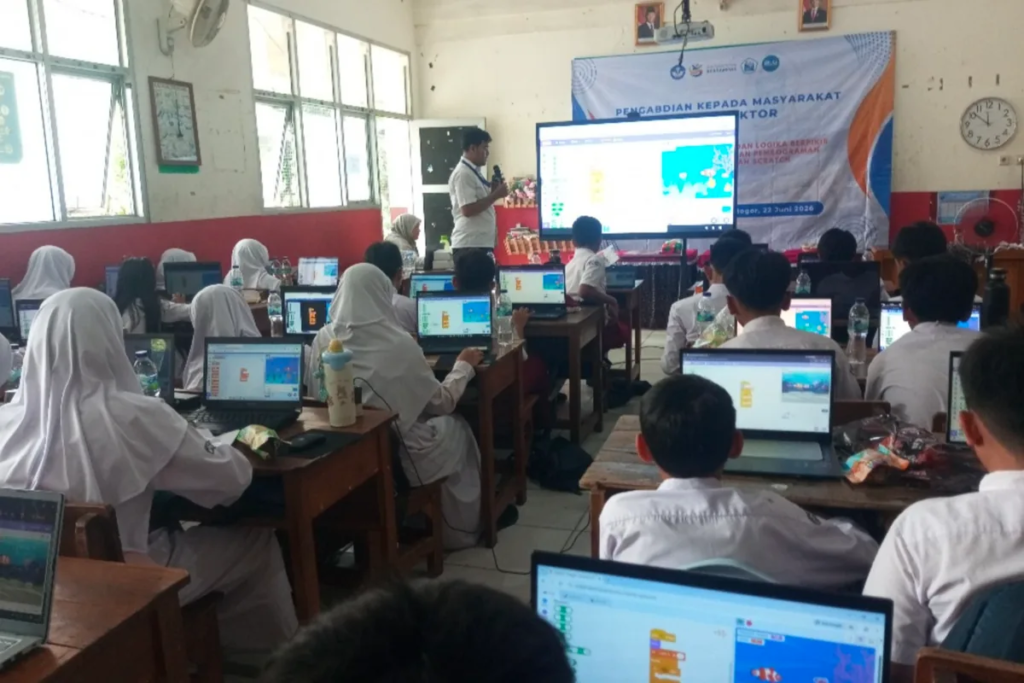 Asah "Computational Thinking" Sejak Dini, Tim Dosen PNJ Latih Siswa SD Bikin Game Edukatif Lewat Platform Scratch
