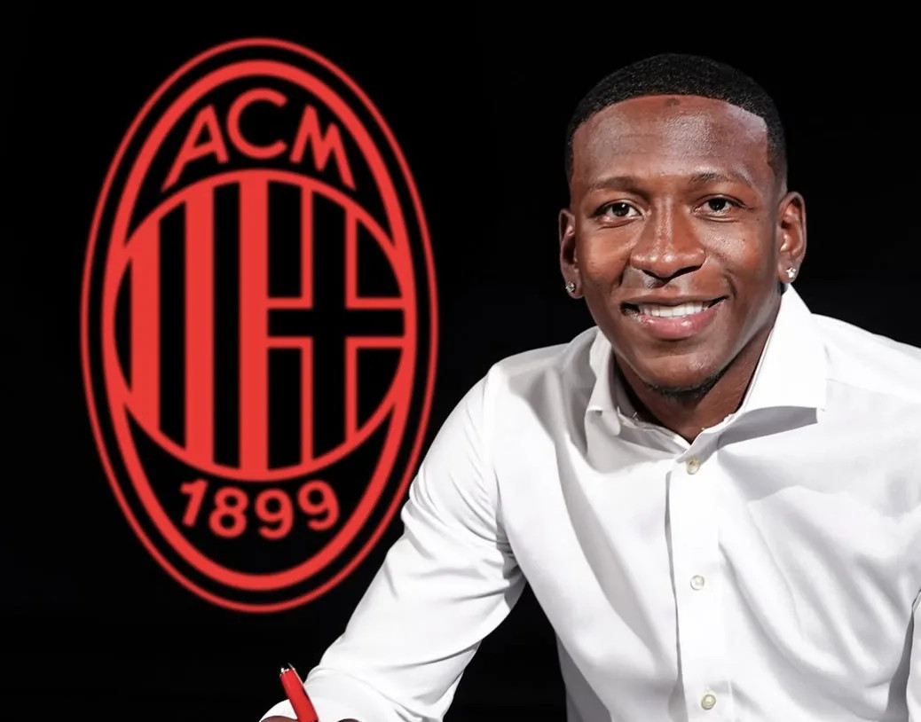 Aston Villa dan Deportivo La Coruna Bersaing Rekrut Bek Kiri AC Milan 1 Aston Villa dan Deportivo La Coruna Bersaing Rekrut Bek Kiri AC Milan