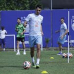 Luka Menalo Ungkap Alasan Merasa 'Sempurna' di Persib Bandung