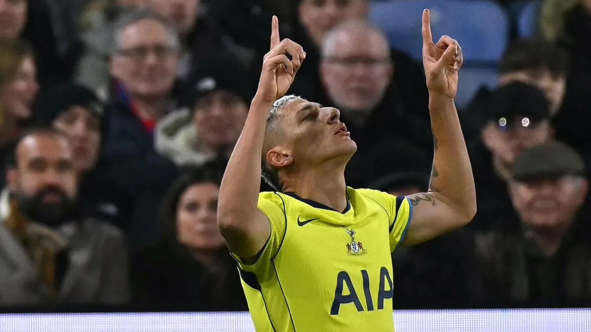 Juventus Bidik Richarlison Jadi Ban Serep Kolo Muani, Siap Tendang Bintang Prancis Demi Cuan 1 Juventus Bidik Richarlison Jadi Ban Serep Kolo Muani, Siap Tendang Bintang Prancis Demi Cuan