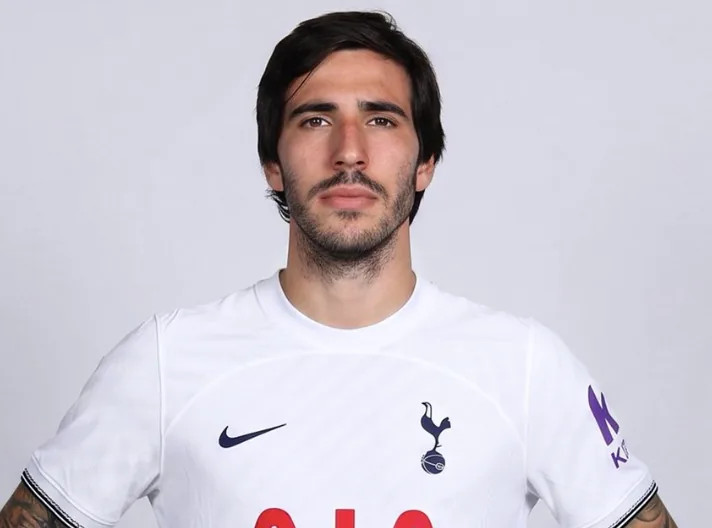 Pecahkan Rekor €116 Juta ke Tottenham, Sandro Tonali Bikin AC Milan Kembali Cuan