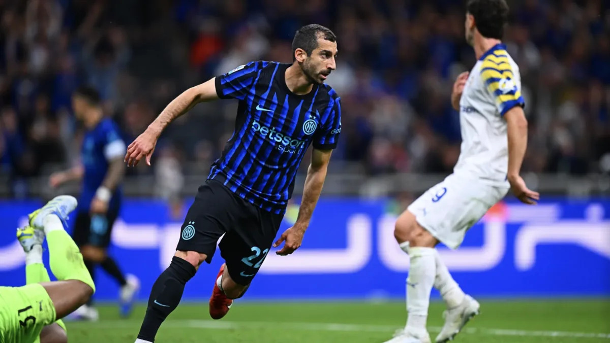 Ketika Lini Tengah AC Milan Dirombak Total, Inter Milan Malah Sibuk Awetkan Pemain Tua Ini