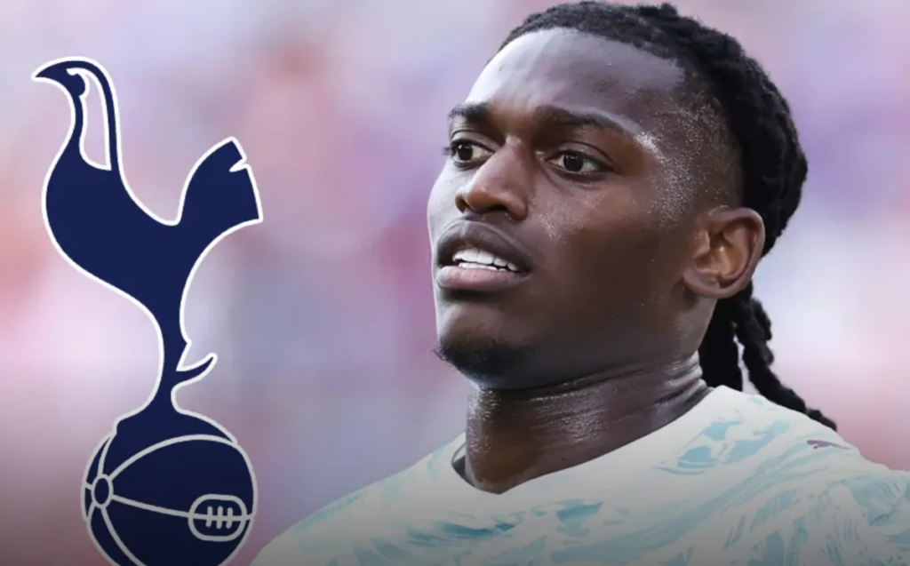 AC Milan Siap Jual! Rafael Leao Buka Peluang Reuni dengan Sandro Tonali di Tottenham Hotspur