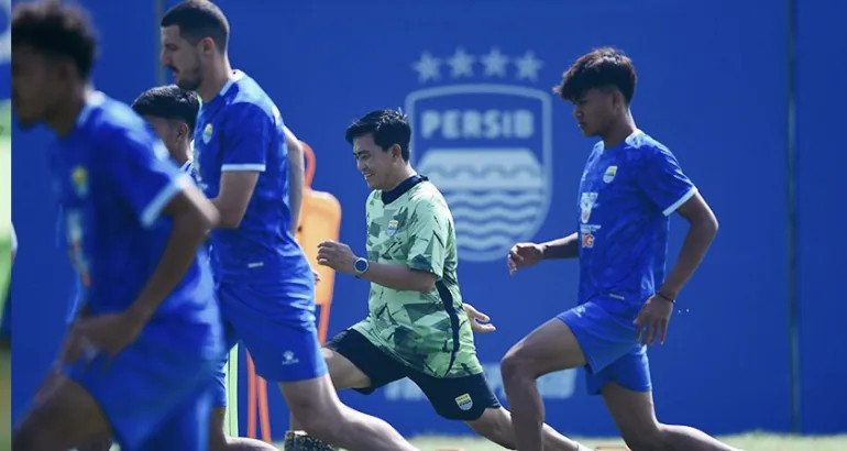 Pemain Bintang 5, Fasilitas Latihan Kaki 5?
