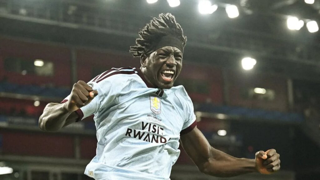 Striker 100 Kg Bertalenta Monster: Brian Madjo Siap Guncang Liga Inggris Bersama Aston Villa!