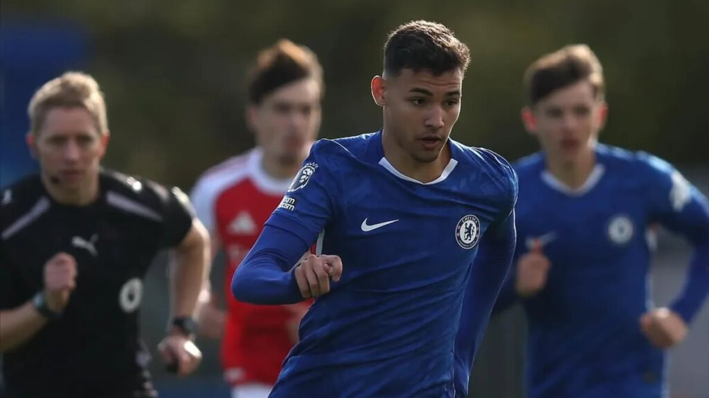 Pusing Cari Klub Baru, Chelsea Berpotensi Ambil Langkah Berisiko untuk Penyerang Rp411 Miliar