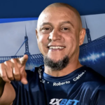 Roberto Carlos Bantah Masuk Islam, Ungkap Fakta di Balik Pernikahan dengan Souhaila Tahiri
