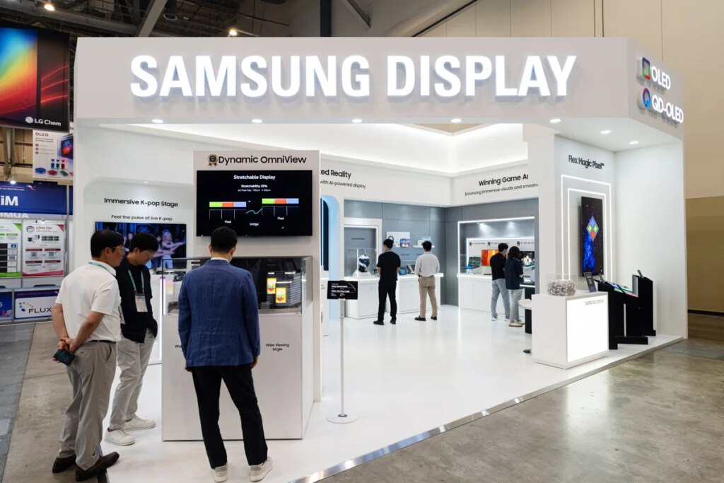 Samsung Pamerkan Layar OLED 300Hz untuk Laptop Gaming