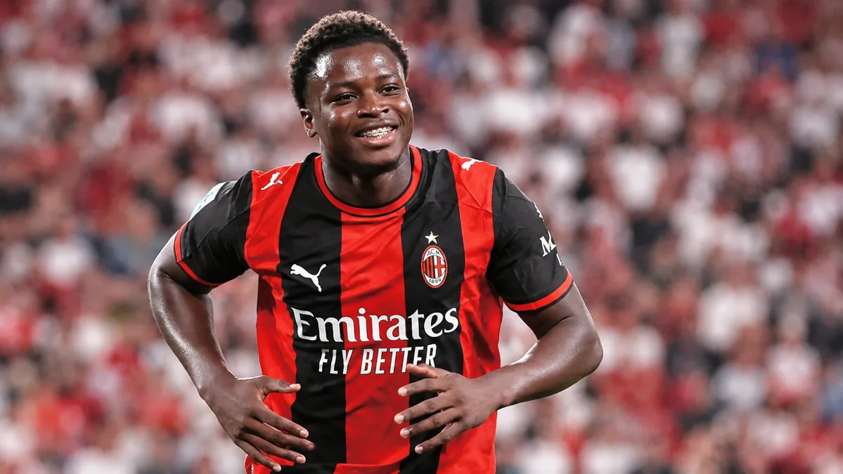 Duel Sengit Turin: Gol Alphadjo Cisse Nyaris Bawa Milan Bungkam Juventus