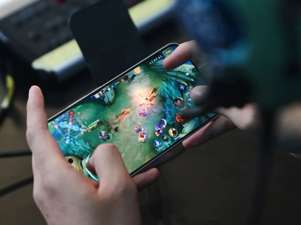 Daftar Kode Redeem FF Hari Ini dan Cara Klaim Hadiah di Garena Reward Redemption Site