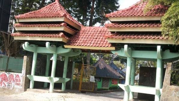 pasar seni enggal lampung