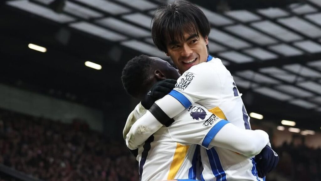 Bantu Brighton Hancurkan Manchester United di Old Trafford, Mitoma Buat Sejarah di Liga Inggris