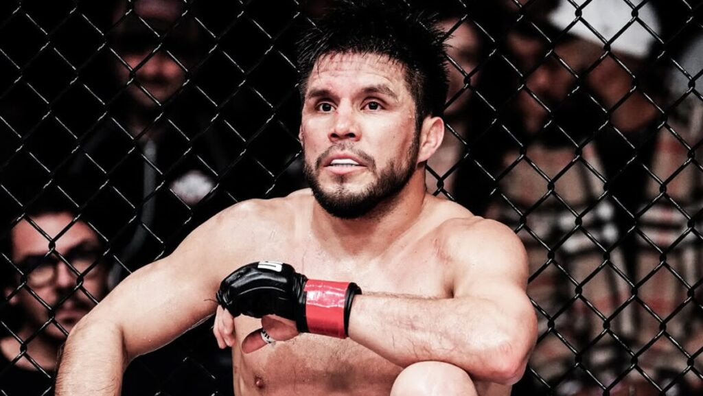 Hadapi Master Kungfu China di Arena UFC, Mantan Juara Olimpiade Hampir Kehilangan Matanya