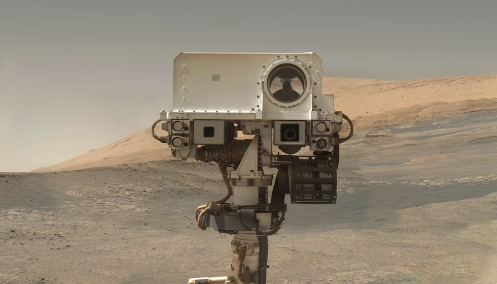 Rover NASA Kirim Foto Pemandangan Menakjubkan Pegunungan di Mars