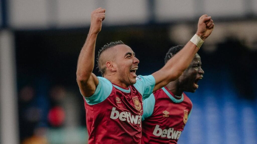 Dulu Diincar Real Madrid dan Barcelona, Dimitri Payet Kini Menganggur Setelah Dituduh Paksa Pacarnya Minum Urine