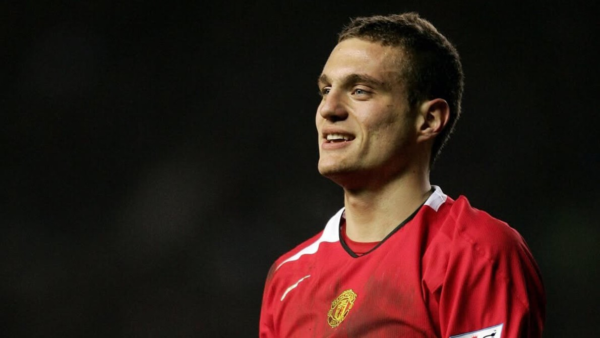 Nemanja Vidic Ingin Kembali ke Manchester United
