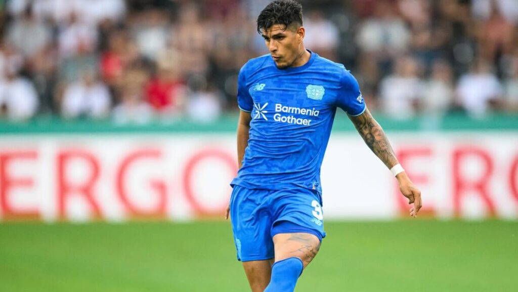 Arsenal Hadapi Rintangan Besar dalam Transfer Piero Hincapie