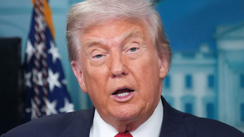 Trump Berencana Hapus aturan Lingkungan untuk Perusahaan Antariksa: SpaceX Kena Imbas?