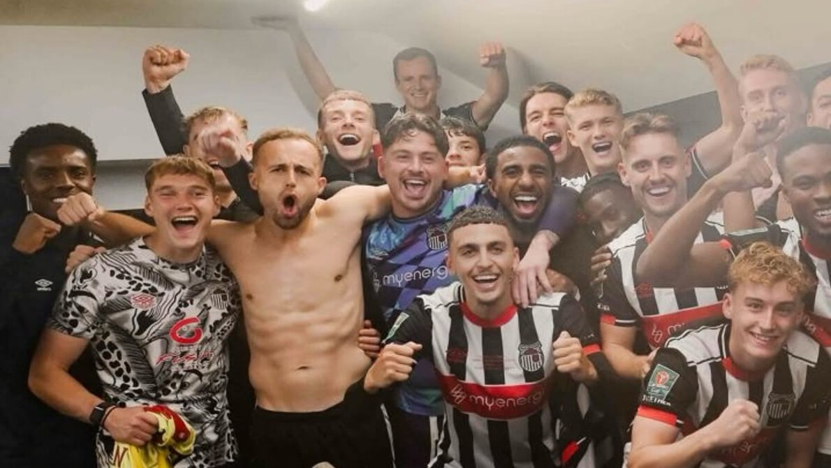 Grimsby Town Didenda Setelah Singkirkan Manchester United, Kok Bisa?