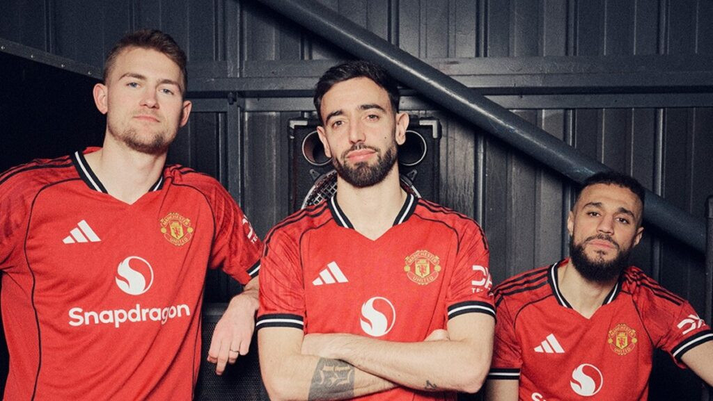 Superkomputer Prediksi Manchester United Terancam Degradasi
