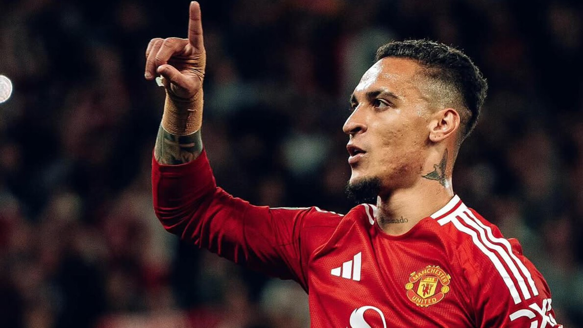 Antony Menceritakan Penghinaan yang Diterimanya di Manchester United