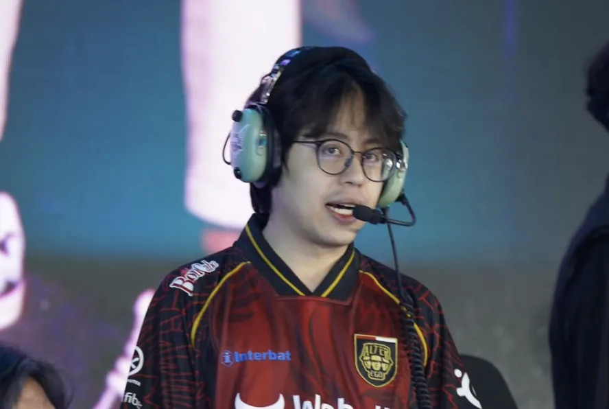 Kiprah Kenny “Xepher”, Dari Panggung The International hingga Menjadi Pelatih Alter Ego