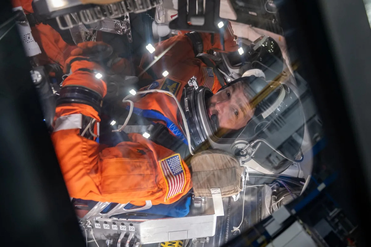 NASA Sebut Artemis II Tetap Bisa Terbang Tanpa Antena Antariksa Besar yang Rusak