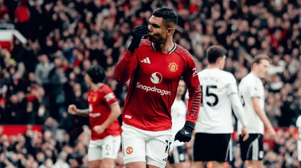 Siapa Bilang Casemiro Sudah Melewati Masa Jayanya?