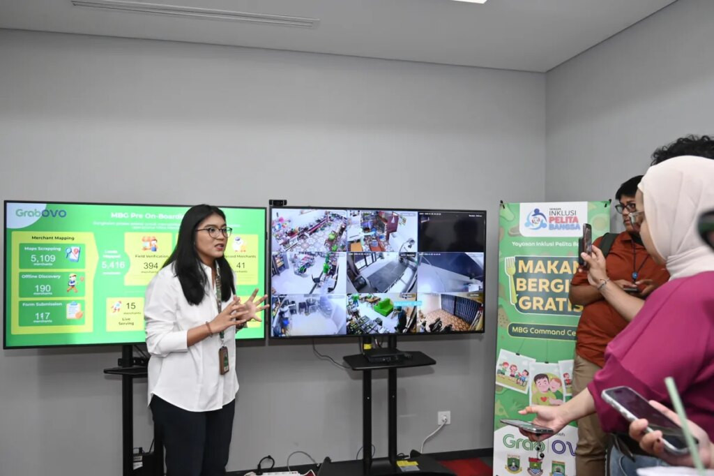 Canggih! Intip Command Center Grab-OVO yang Kawal Keamanan Pangan Program Makan Bergizi Gratis