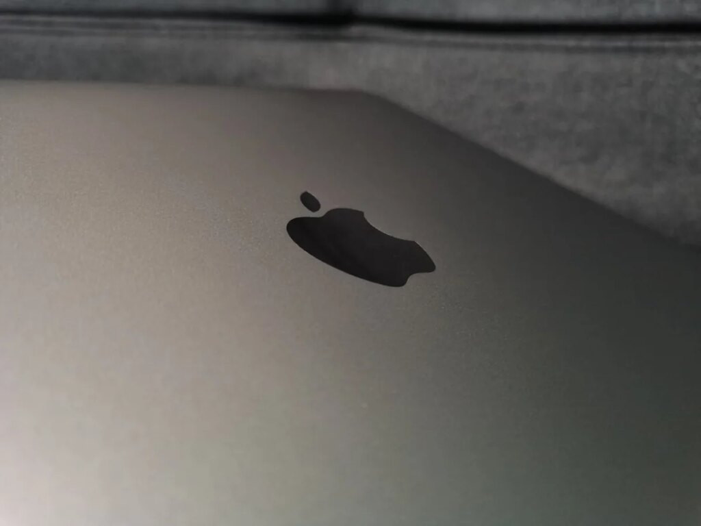 Apple Cetak Sejarah Baru, Penjualan iPhone Tembus Rekor Tertinggi Sepanjang Masa