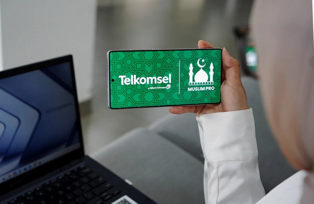 Ramadan Lebih Khusyuk, Muslim Pro Premium Kini Bisa Dibeli di MyTelkomsel
