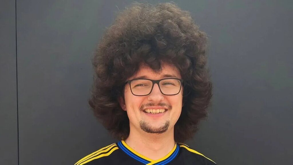 Rambut dan Obsesi Terhadap Manchester United